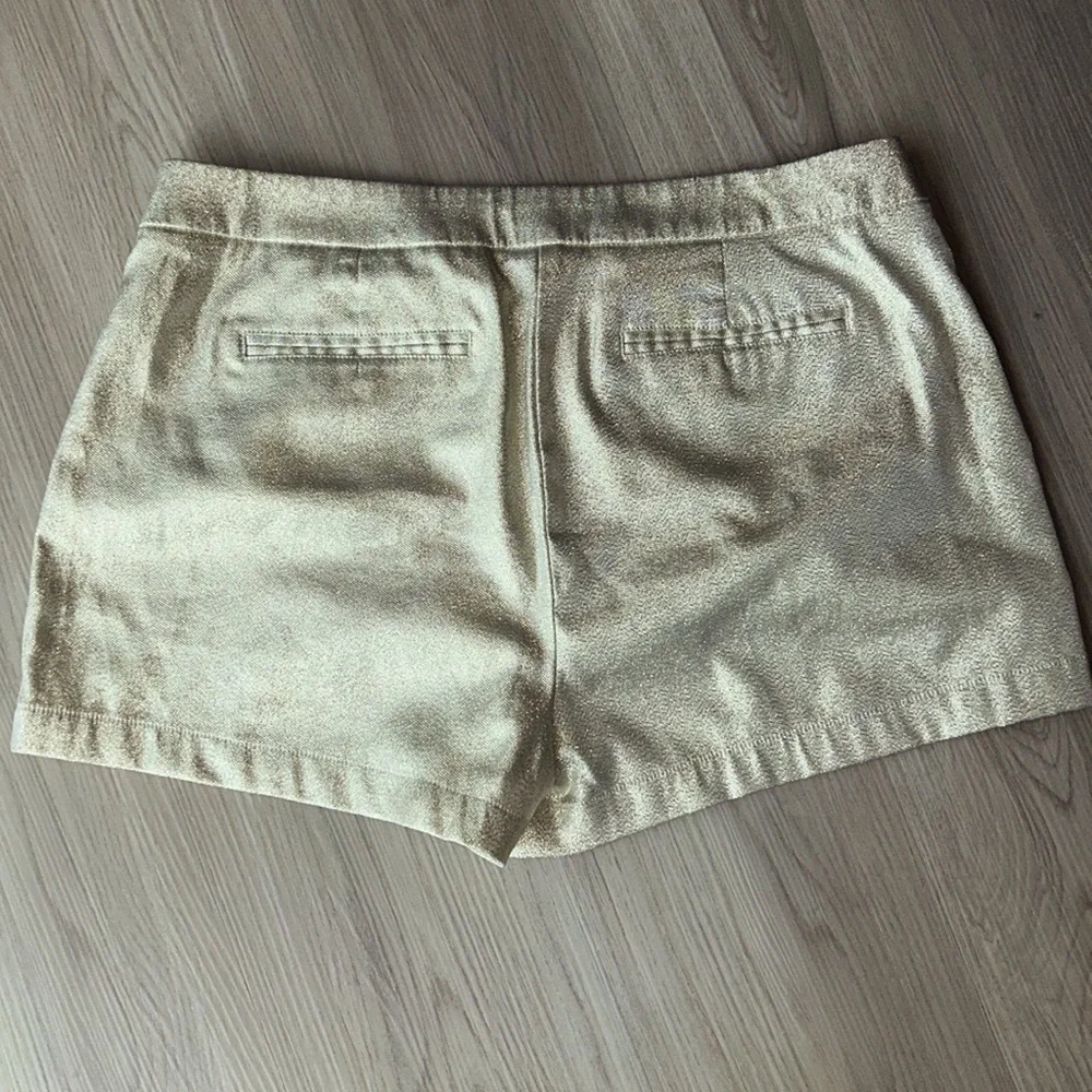 Jennifer Lopez Women's Shorts 10 Gold NWOT Metallic Glitter Glam Sparkle Barbie